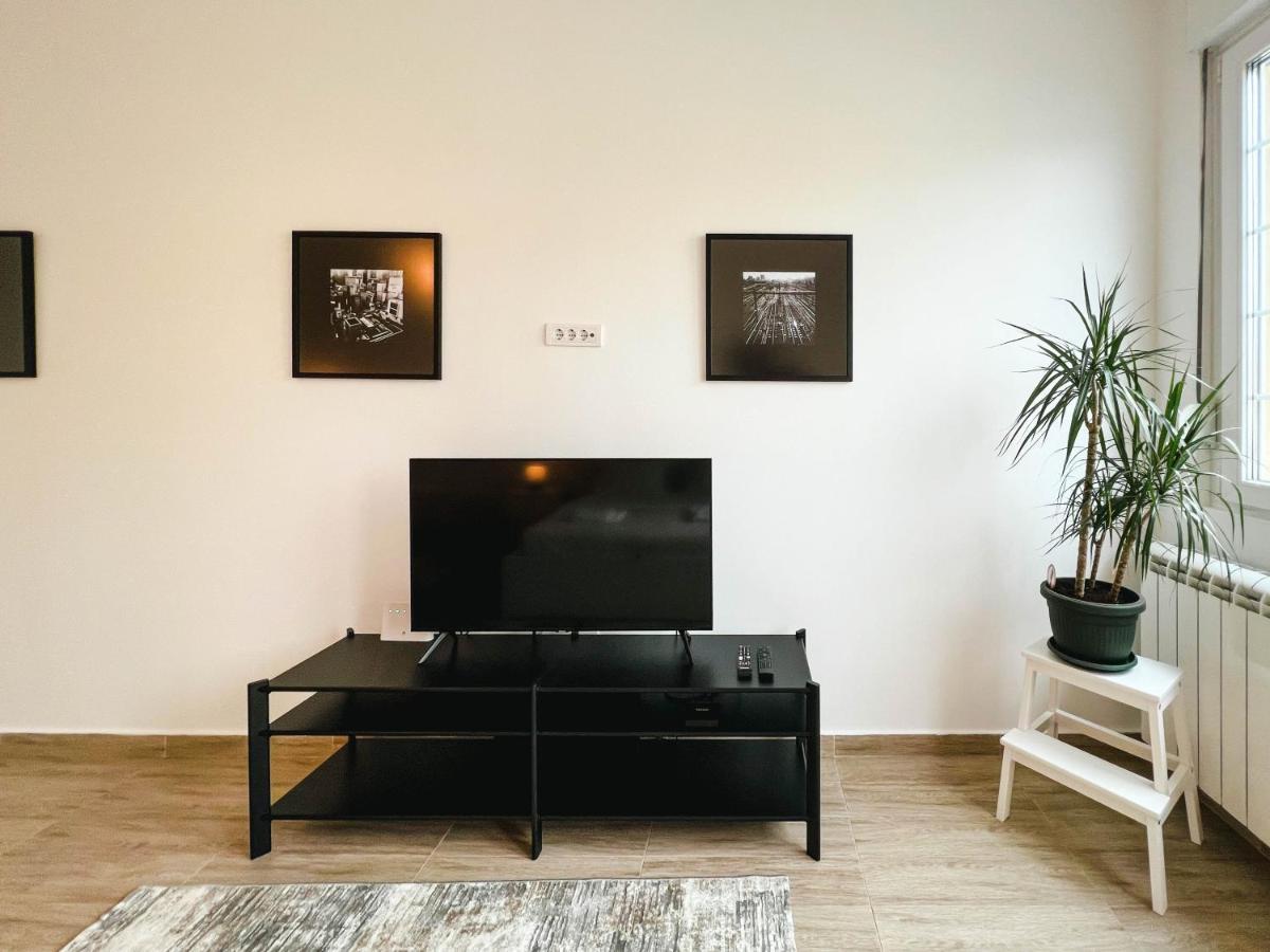 Old Town Luxury Suites Belgrado Esterno foto